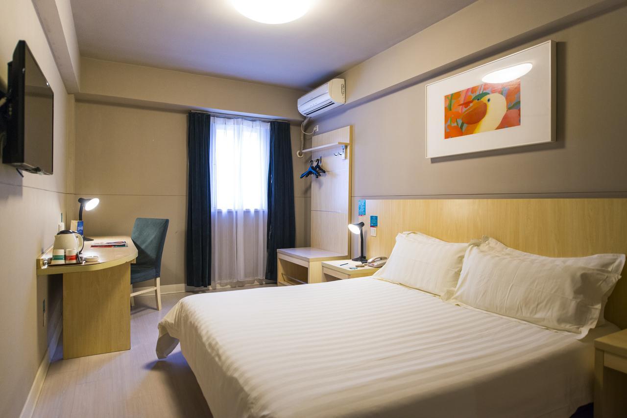 Jinjiang Inn Longyan Wanda Plaza Bagian luar foto
