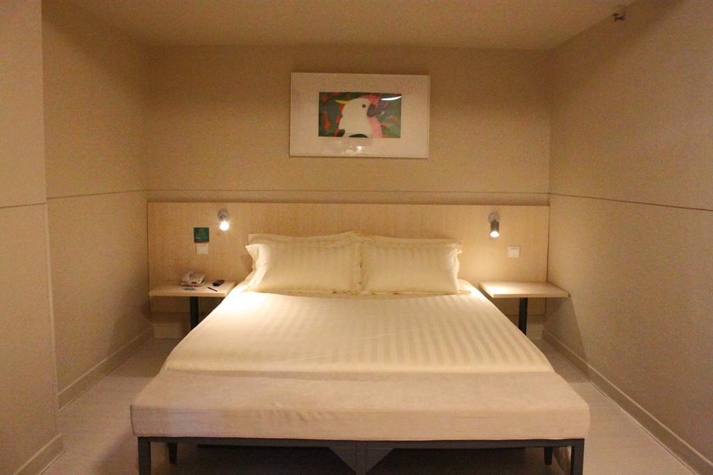 Jinjiang Inn Longyan Wanda Plaza Bagian luar foto