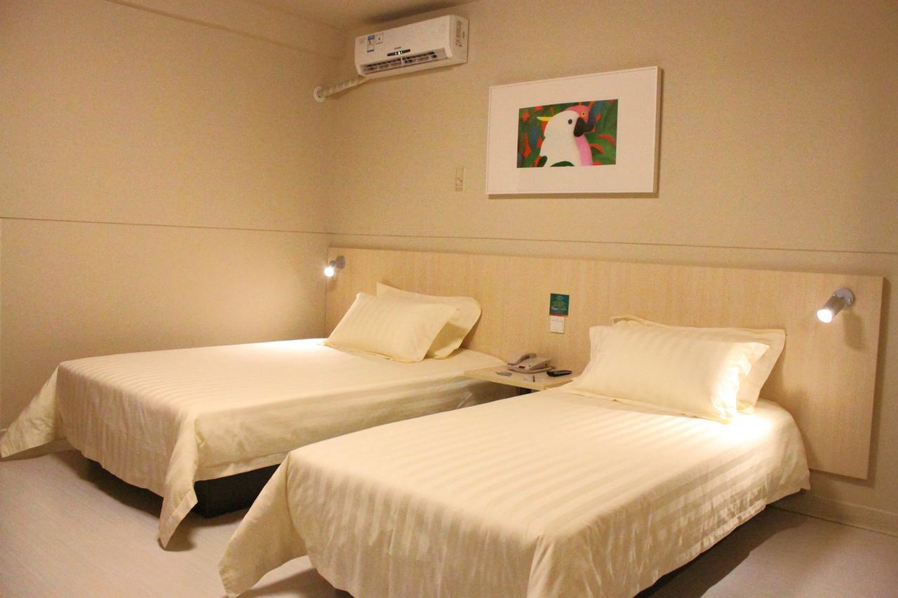 Jinjiang Inn Longyan Wanda Plaza Bagian luar foto
